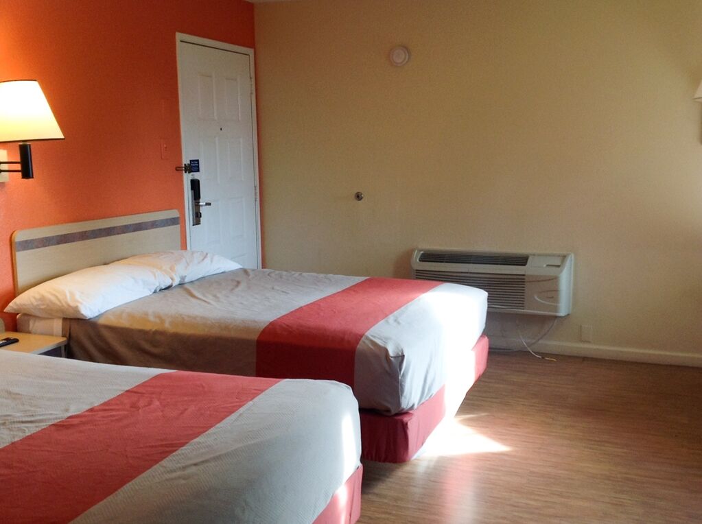 Motel 6-Merced, Ca - North Quarto foto
